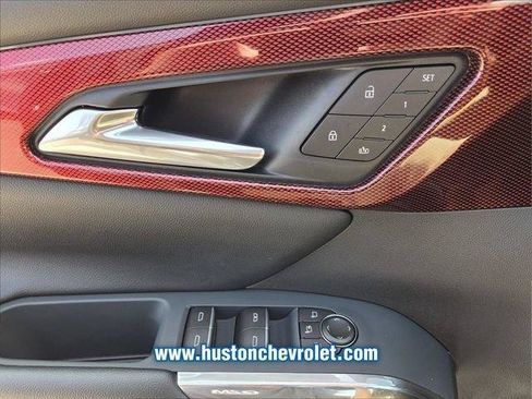 New 2026 Chevrolet Traverse RS FWD image 25
