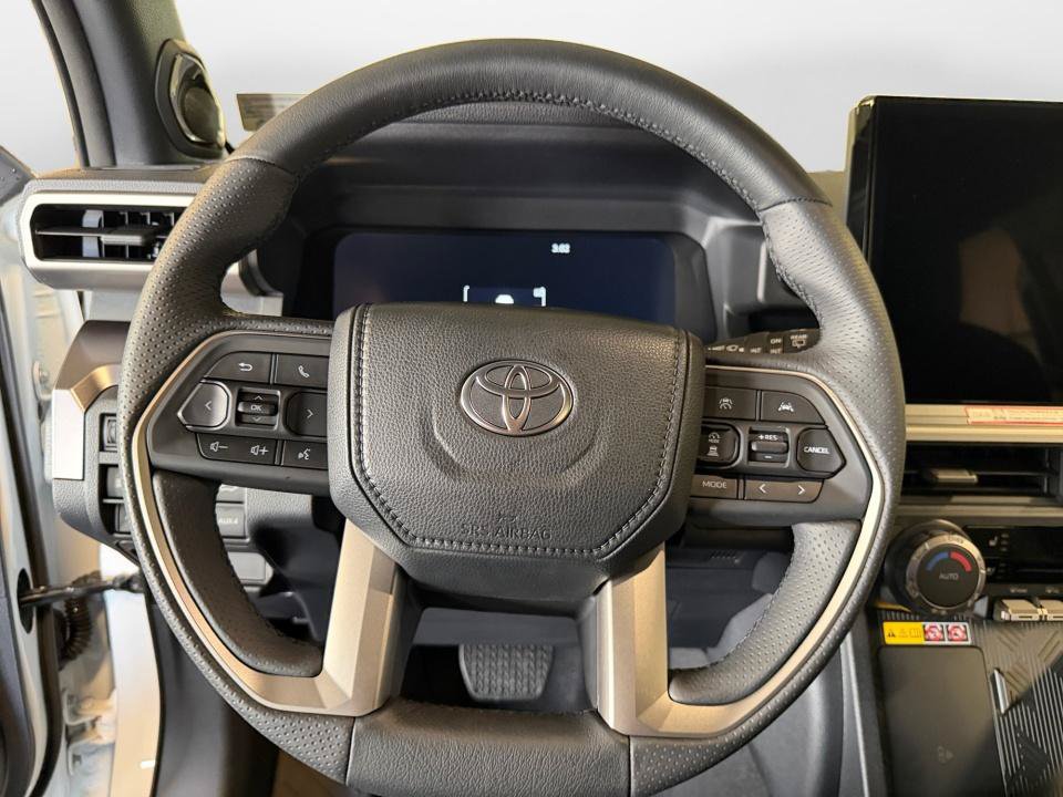Certified 2026 Toyota 4Runner TRD Off-Road Premium w/ Tow Technology Package AWD/4WD image 13