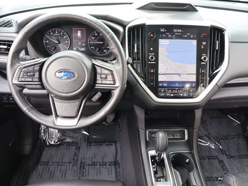 Used 2024 Subaru Ascent Limited w/ Technology Package AWD/4WD image 19
