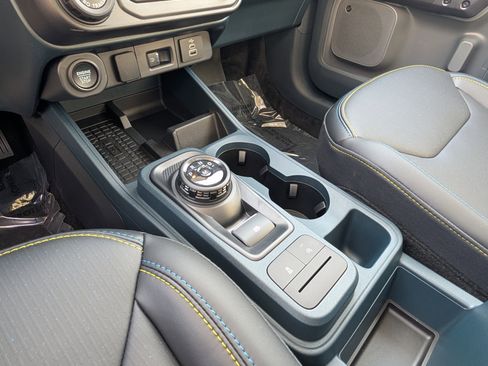 New 2025 Ford Maverick Lobo AWD/4WD image 9
