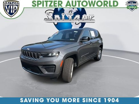 Used 2025 Jeep Grand Cherokee Laredo X AWD/4WD image 4