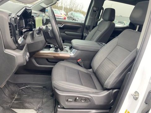 Certified 2024 Chevrolet Silverado 1500 RST w/ Convenience Package II image 17