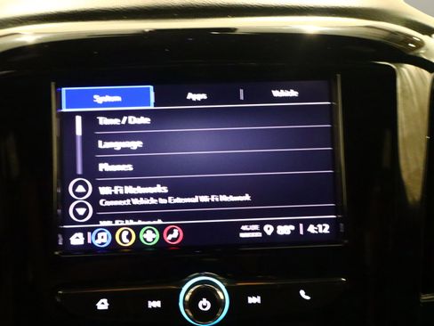 Used 2023 Chevrolet Traverse LT image 37