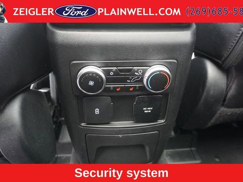 Used 2023 Ford Explorer Limited w/ Limited Technology Package AWD/4WD image 17