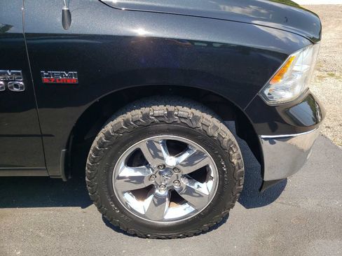 Used 2015 RAM 1500 Big Horn AWD/4WD image 39