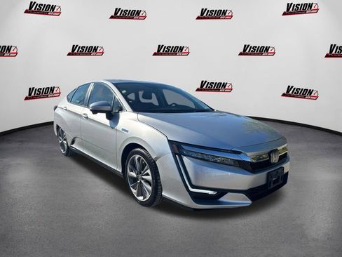 Used 2019 Honda Clarity Plug-In Hybrid image 3
