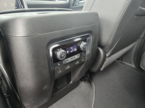New 2026 GMC Yukon XL Elevation w/ Elevation Premium Package image 30