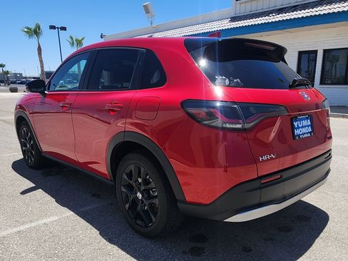 Certified 2024 Honda HR-V Sport image 7