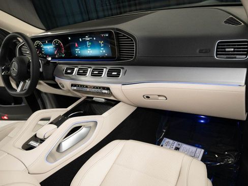 New 2026 Mercedes-Benz GLS 450 4MATIC image 18