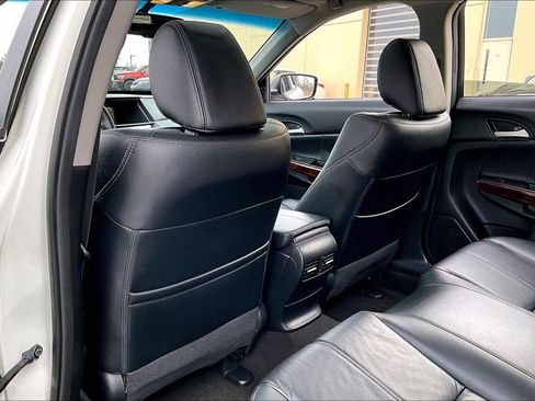 Used 2015 Lincoln Navigator 4WD w/ Equipment Group 101A Reserve image 31