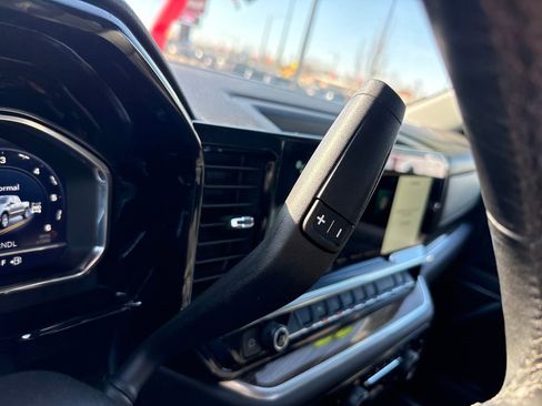 Used 2022 Chevrolet Silverado 1500 RST image 25