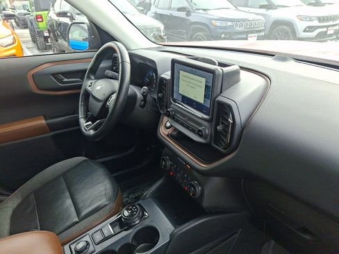 Used 2021 Ford Bronco Sport Outer Banks image 12