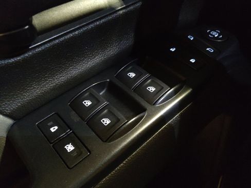 Used 2018 GMC Sierra 1500 2WD Double Cab w/ Sierra Convenience Package image 27