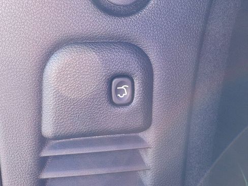 Used 2021 Dodge Durango GT image 12