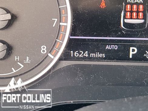 Used 2025 Nissan Pathfinder SV w/ Cargo Package image 18