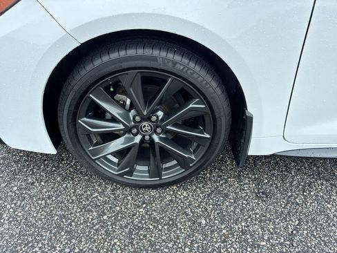 Used 2025 Toyota Corolla SE FWD image 32