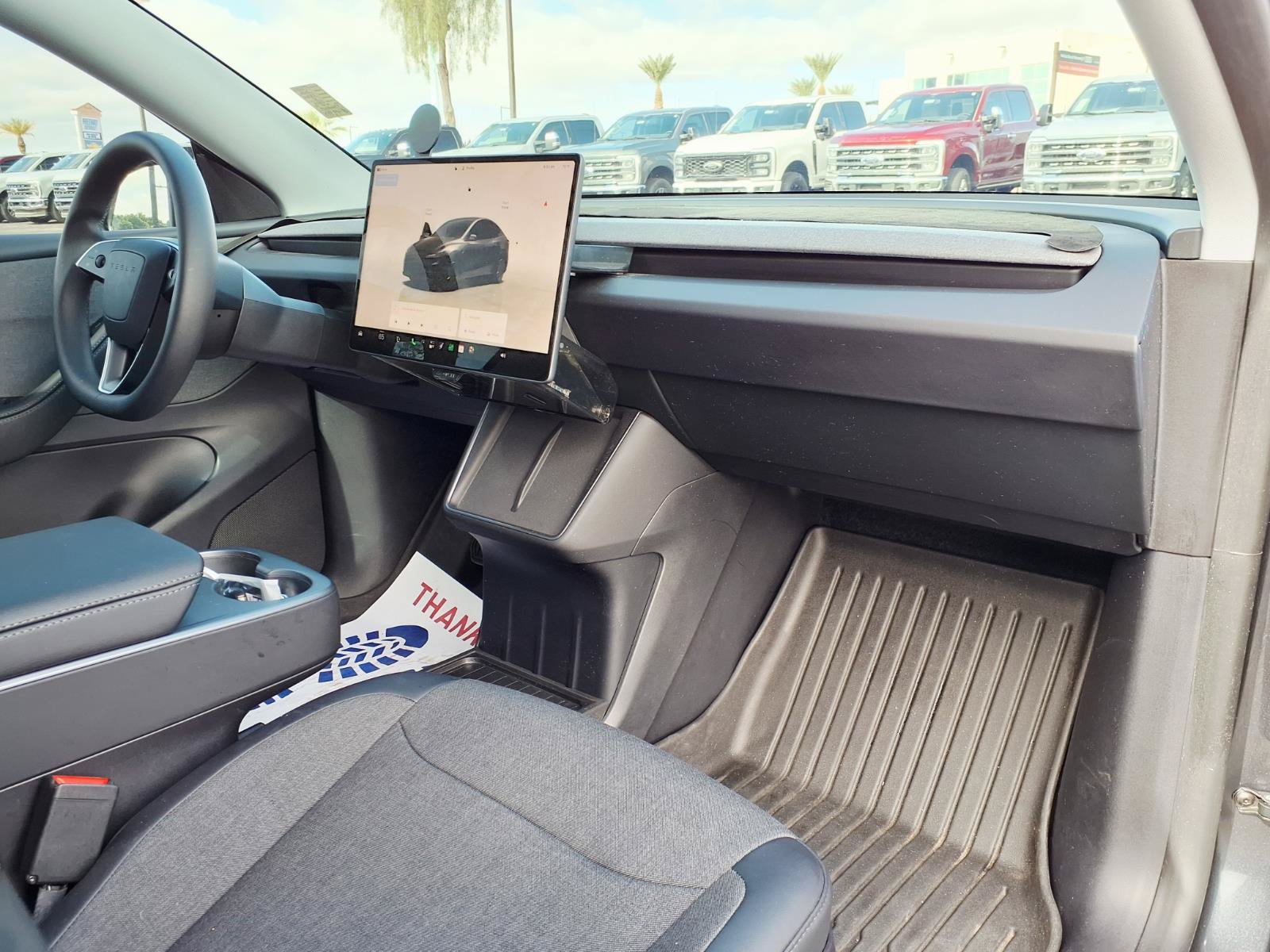 Used 2026 Tesla Model Y 2WD image 9
