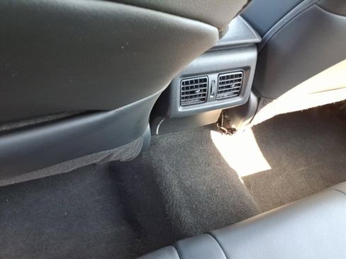 Used 2024 Toyota Camry XSE image 8