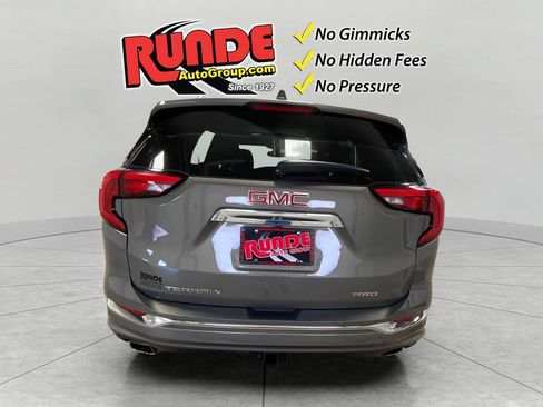 Used 2018 GMC Terrain Denali w/ Comfort Package AWD/4WD image 5