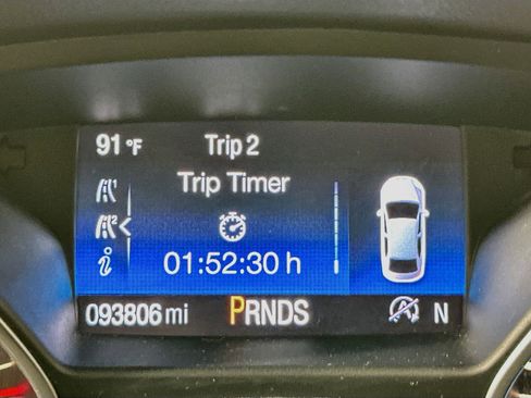 Used 2017 Ford Escape SE FWD image 18