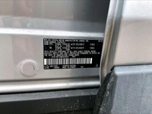 Certified 2022 Toyota RAV4 LE image 6