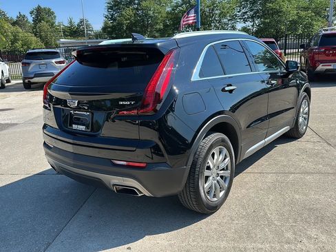 Used 2021 Cadillac XT4 Premium Luxury w/ Cold Weather Package AWD/4WD image 5