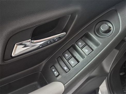 Used 2020 Chevrolet Trax LS w/ Tint and Cruise Package image 16