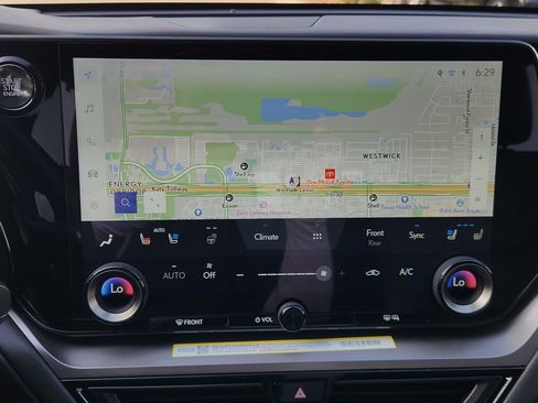 Used 2026 Lexus TX 350 AWD w/ Technology Package image 16