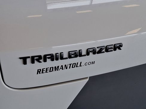Certified 2022 Chevrolet TrailBlazer LT w/ LPO, Blackout Package image 29