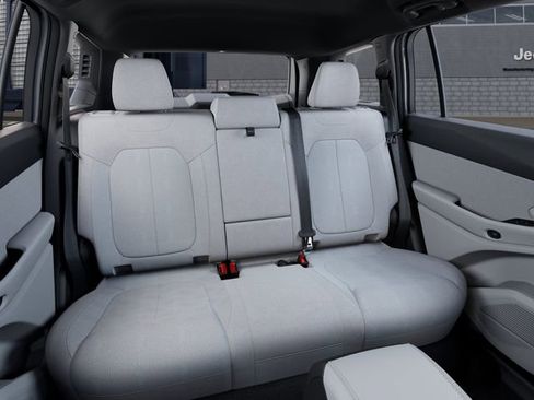 New 2026 Jeep Cherokee Laredo AWD/4WD image 15
