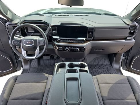 Certified 2024 GMC Sierra 1500 Elevation AWD/4WD image 9