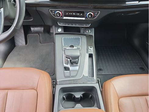 Used 2020 Audi Q5 Prestige AWD/4WD image 13
