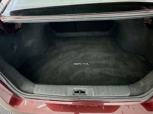 Used 2024 Nissan Sentra SV image 29