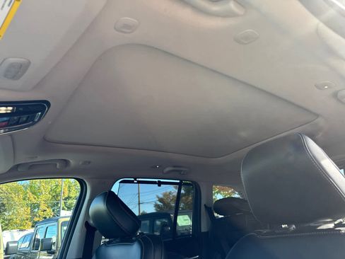 Used 2023 Jeep Grand Cherokee 30th Anniversary image 14