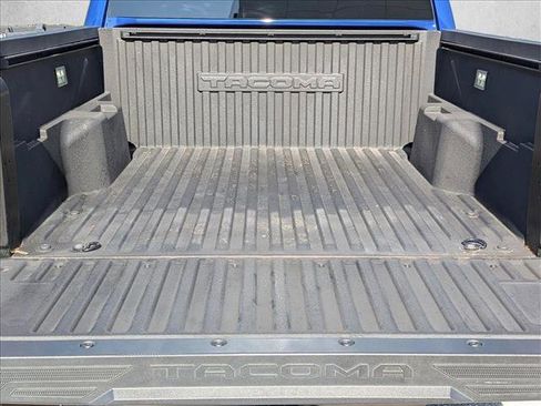Used 2024 Toyota Tacoma TRD Off-Road image 6