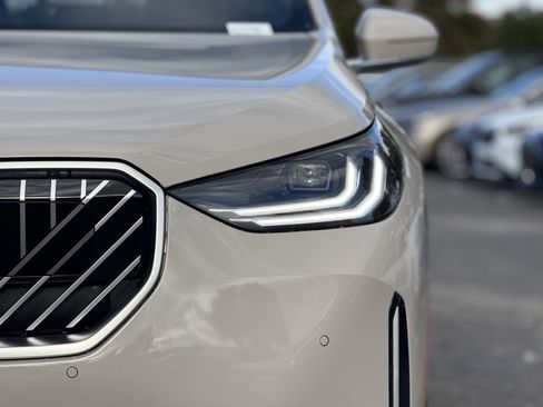 Used 2025 BMW X3 xDrive30i w/ Convenience Package image 13