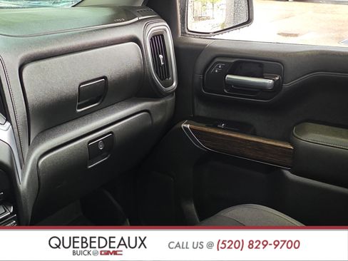 Used 2019 GMC Sierra 1500 SLE w/ SLE Value Package AWD/4WD image 18
