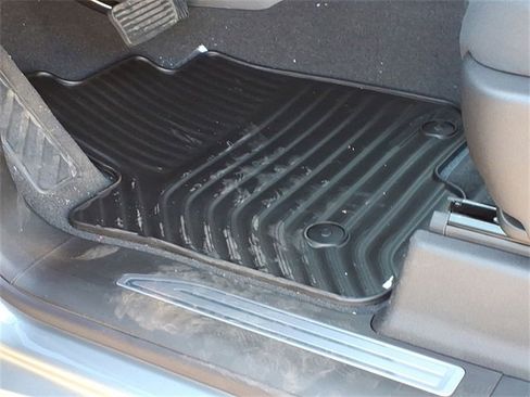 New 2026 GMC Sierra 2500 SLE image 34