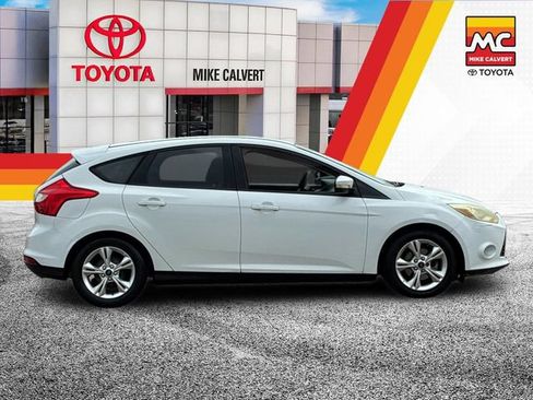 Used 2013 Ford Focus SE FWD image 6