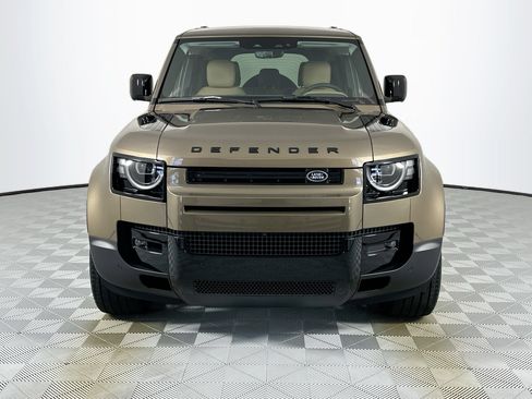 Used 2026 Land Rover Defender 110 S AWD/4WD image 2