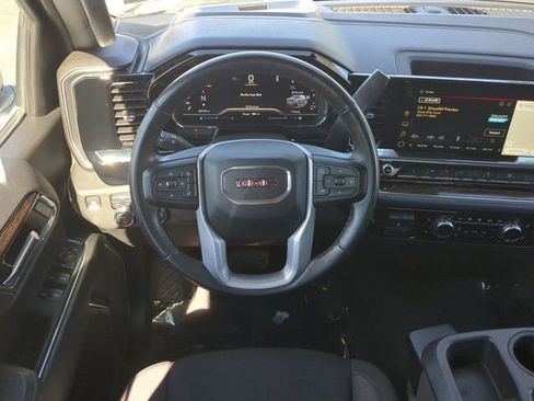 Used 2023 GMC Sierra 1500 Elevation image 16