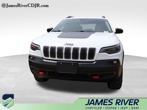 Used 2022 Jeep Cherokee Trailhawk w/ Trailer Tow Group AWD/4WD image 4