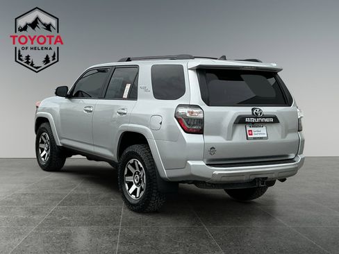 Certified 2023 Toyota 4Runner TRD Off-Road Premium AWD/4WD image 3