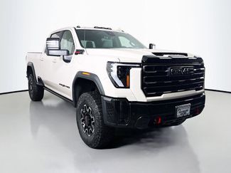 New 2026 GMC Sierra 2500 AT4X w/ LPO, Black Badging Package AWD/4WD 360° Tour