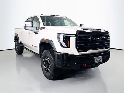 New 2026 GMC Sierra 2500 AT4X w/ LPO, Black Badging Package