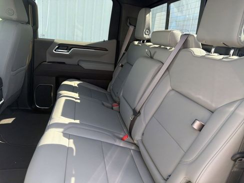New 2026 GMC Sierra 1500 SLT w/ SLT Premium Package AWD/4WD image 21