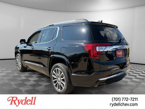 Used 2023 GMC Acadia Denali w/ Denali Technology Package AWD/4WD image 2