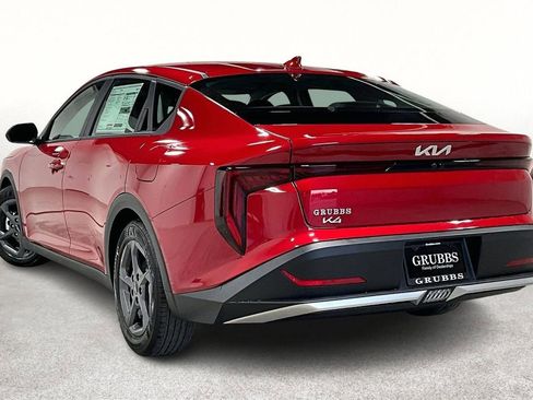 New 2025 Kia K4 LXS image 5