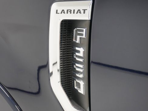 Used 2021 Ford F250 Lariat w/ Tremor Off-Road Package AWD/4WD image 7