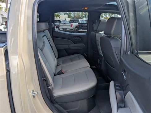 Certified 2024 Chevrolet Colorado ZR2 w/ ZR2 Convenience Package III image 17